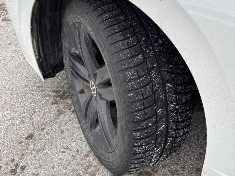 VW Jetta 2022 Comfortline * CARFAX * БЕЗ ПЪРВОНАЧАЛНА ВНОСК, снимка 13 - Автомобили и джипове - 52879738