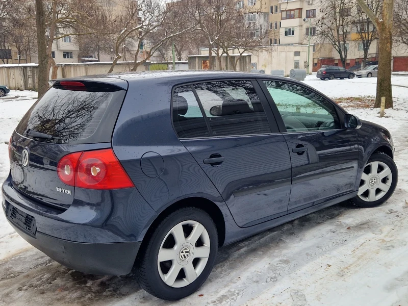 VW Golf 1.9TDI 105к.с., снимка 4 - Автомобили и джипове - 53100060