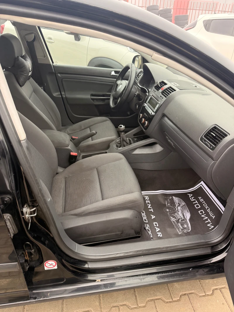 VW Golf 1.9* 105* Обслужен* Регистриран* Бартер* , снимка 5 - Автомобили и джипове - 53122588