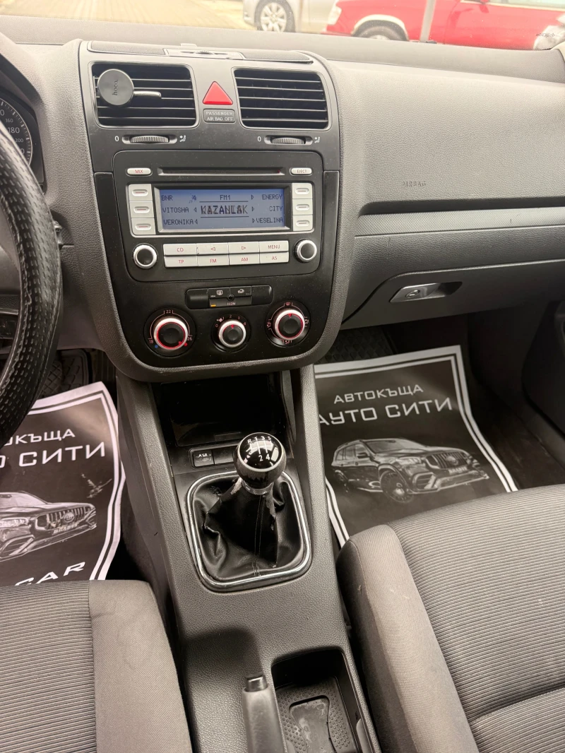 VW Golf 1.9* 105* Обслужен* Регистриран* Бартер* , снимка 13 - Автомобили и джипове - 53122588