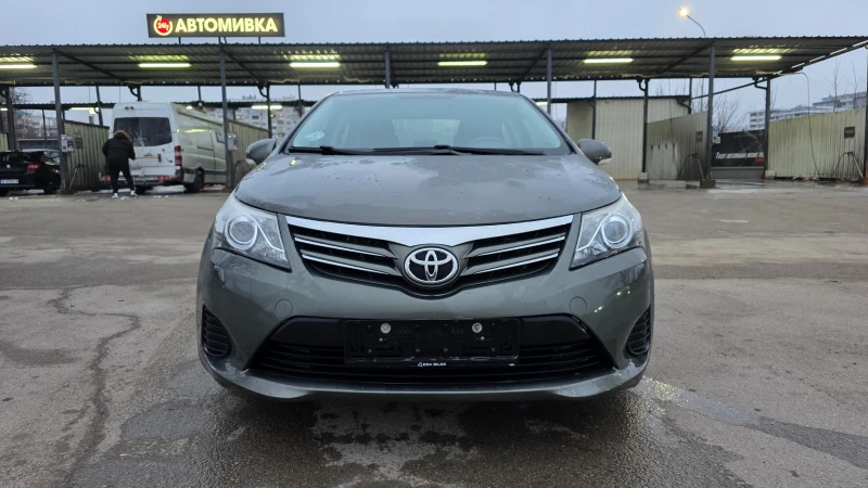 Toyota Avensis УНИКАТ/FACE LIFT, снимка 2 - Автомобили и джипове - 53264342