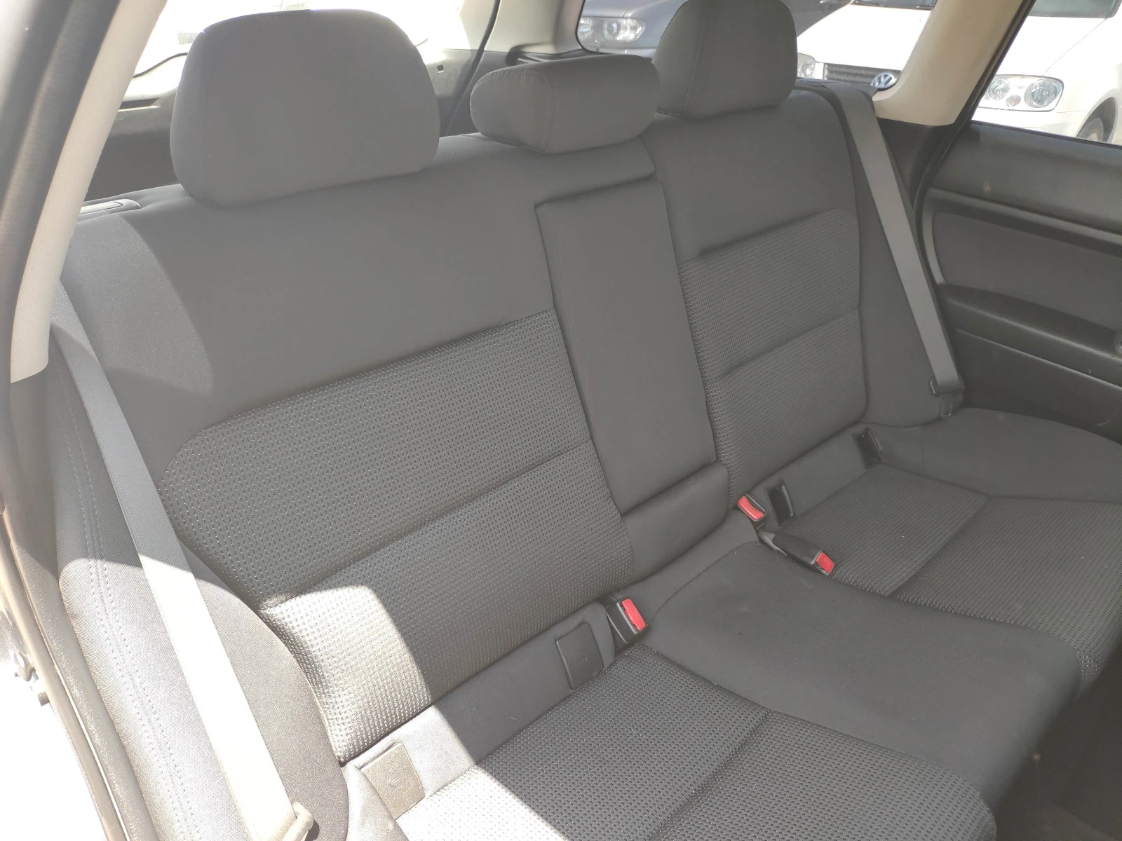 Subaru Legacy 2.0R 4X4 | Mobile.bg — изображение 11