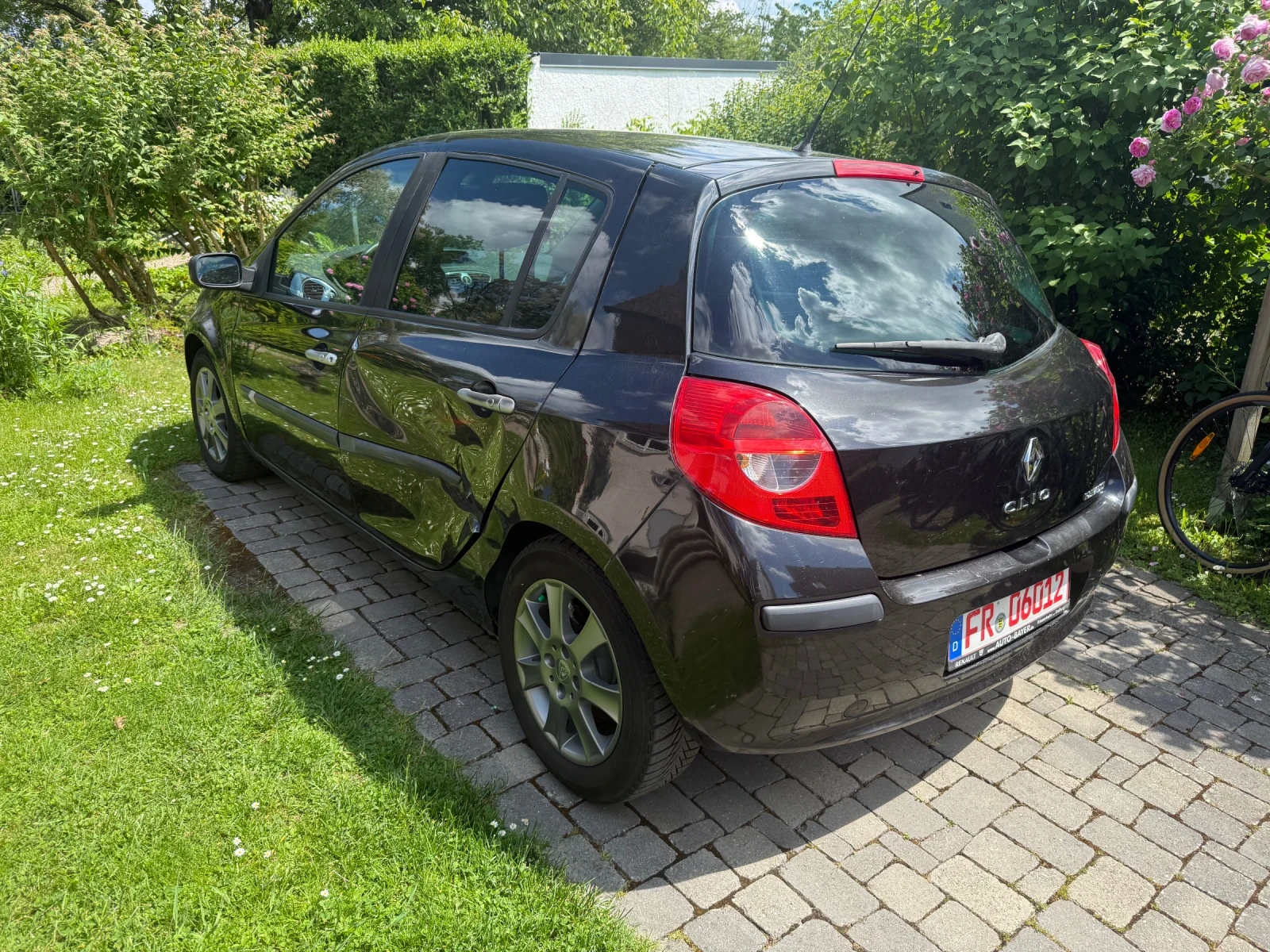 Renault Clio 2.0i - изображение 4