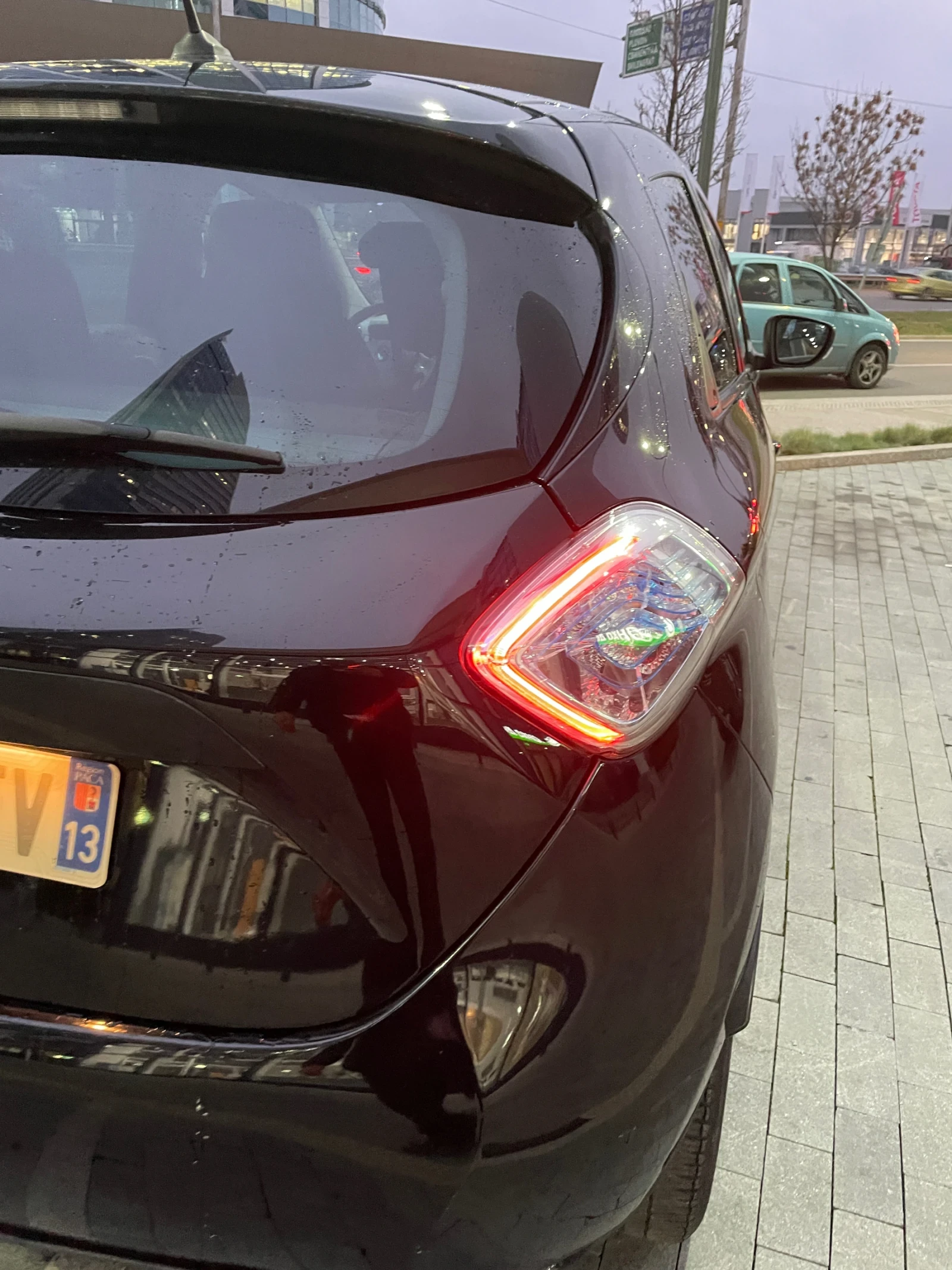 Renault Zoe intens///Continental\\\BOSE - изображение 8