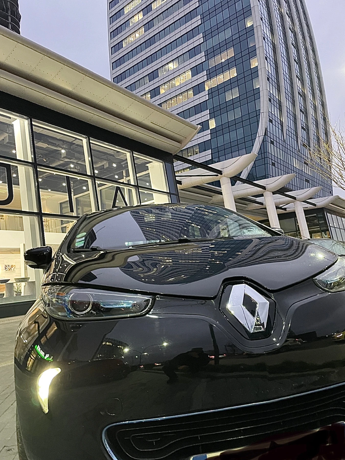 Renault Zoe intens///Continental\\\BOSE - [1] 