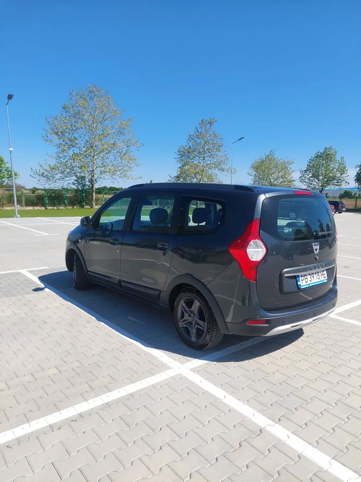 Dacia Lodgy 1.5dci STEPWAY 7 местна - изображение 5