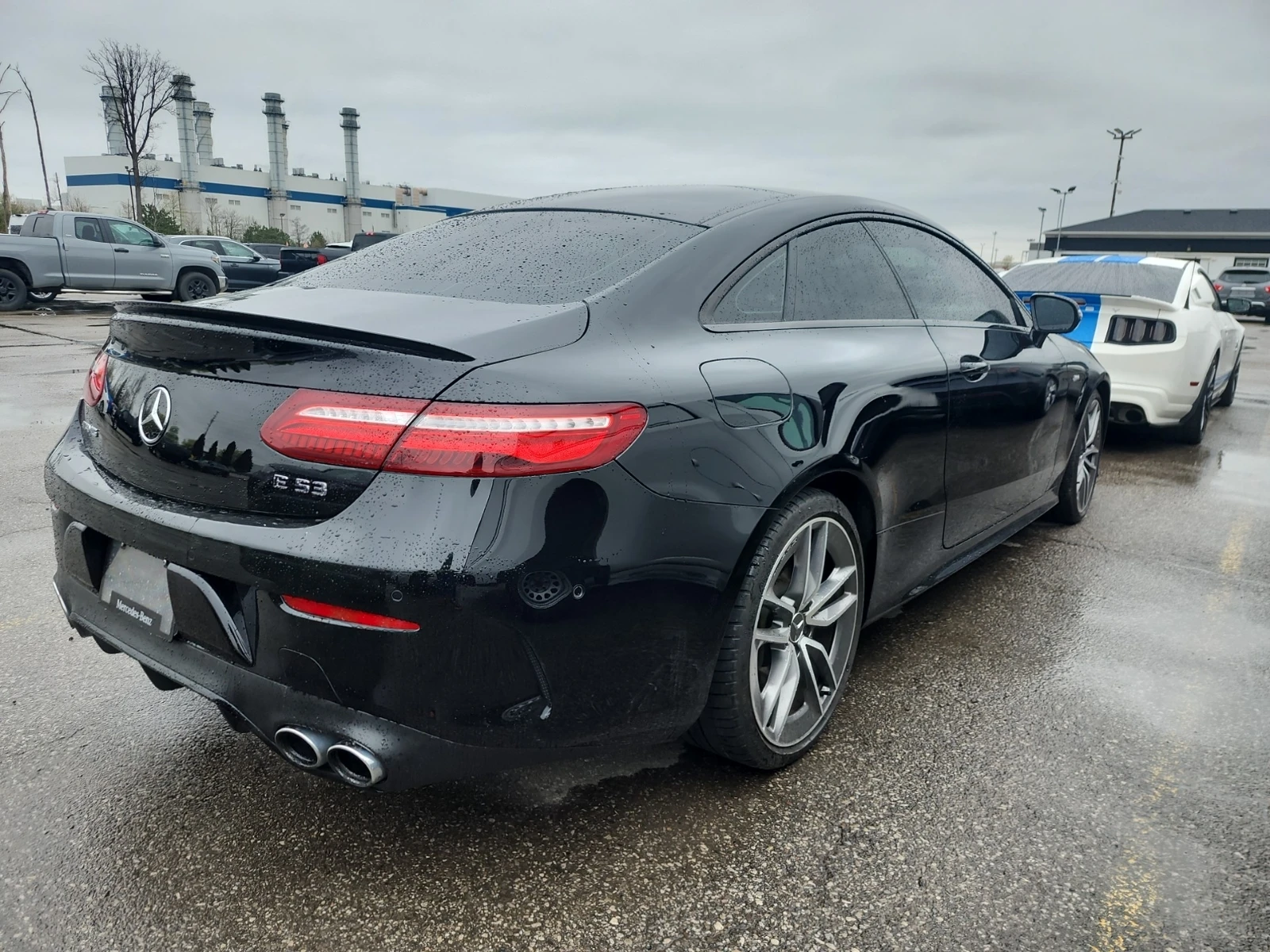 Mercedes-Benz E 53 AMG * CARFAX* ОПЦИЯ ЗА ФИНАНСИРАНЕ*  - изображение 4