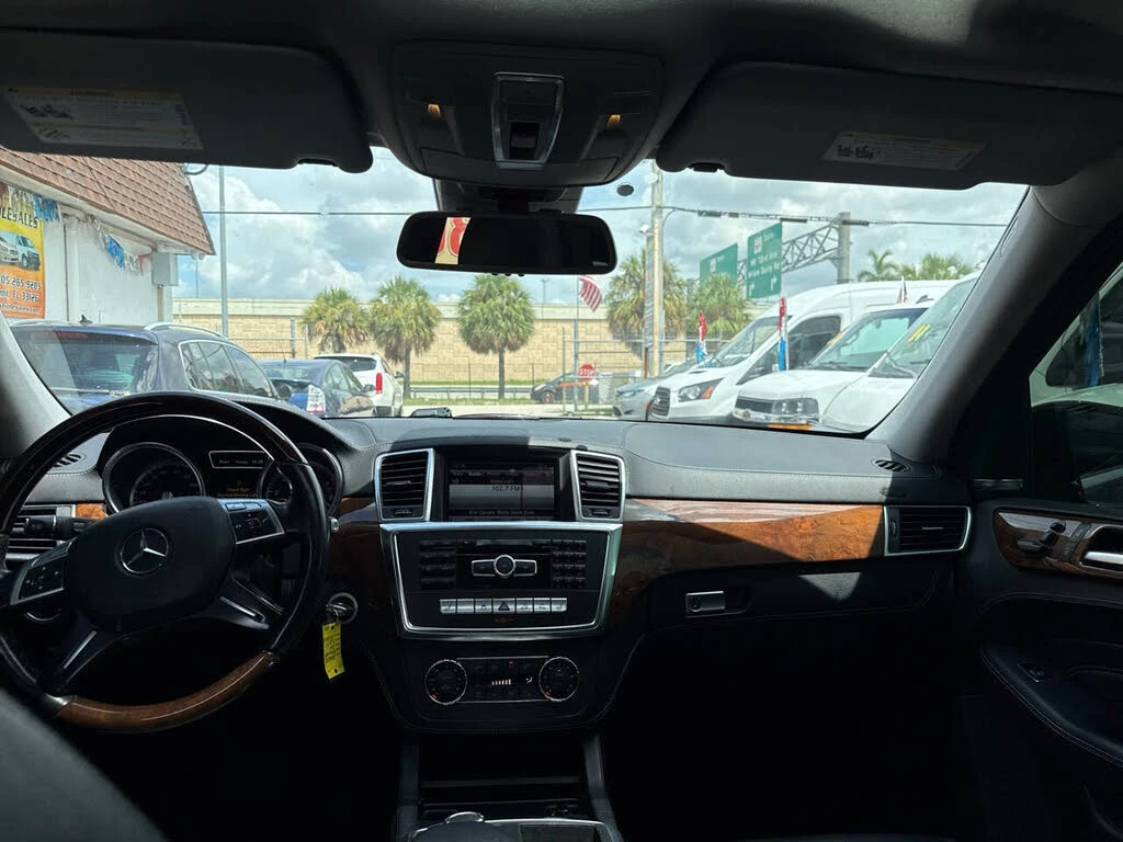 Mercedes-Benz ML 550 AMG LINE/KEYLESS/LANE ASSIST/NAVI/KAMEPA - изображение 8