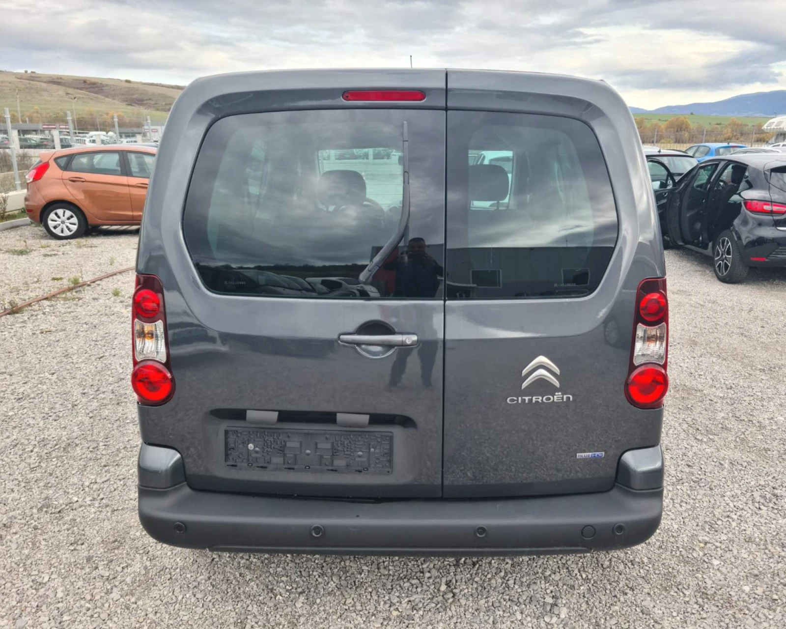 Citroen Berlingo 1.6HDI/Automatic/99hp/Euro 6/ - изображение 5