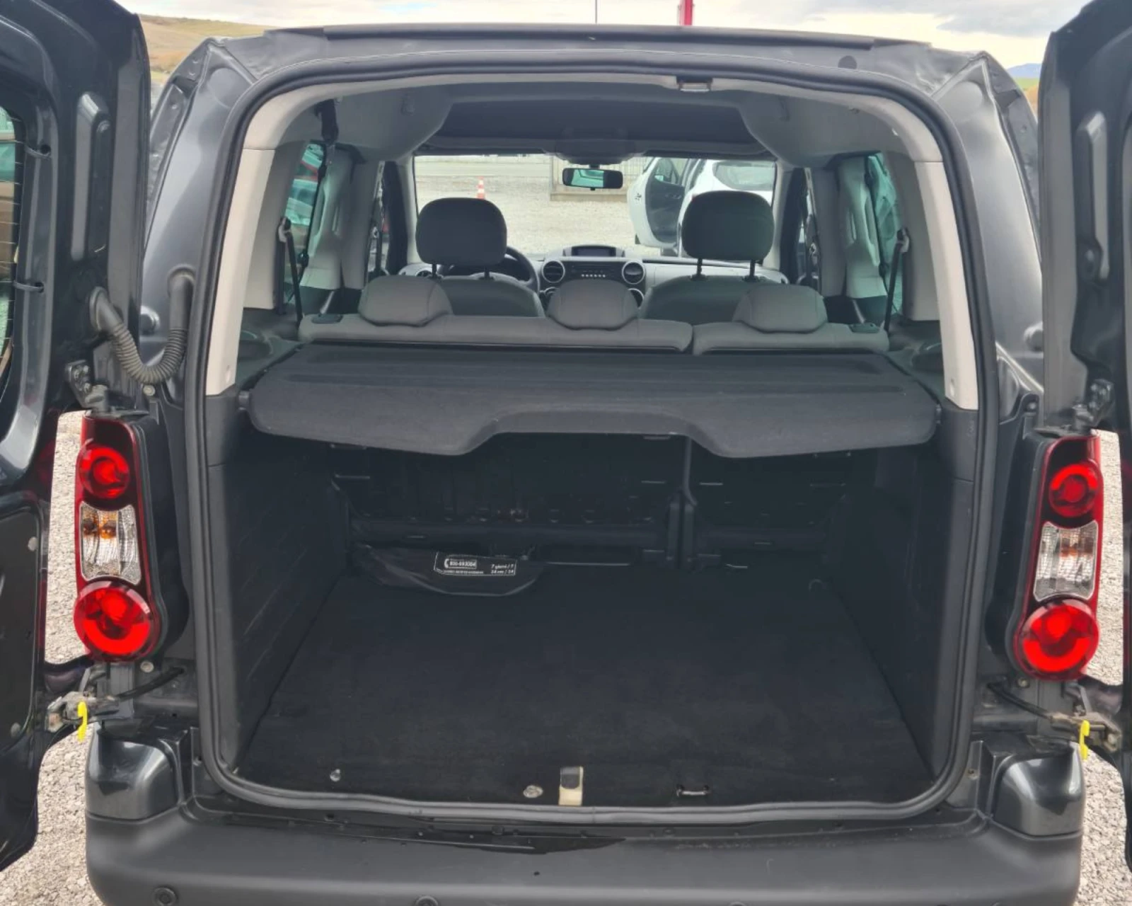 Citroen Berlingo 1.6HDI/Automatic/99hp/Euro 6/ - изображение 3