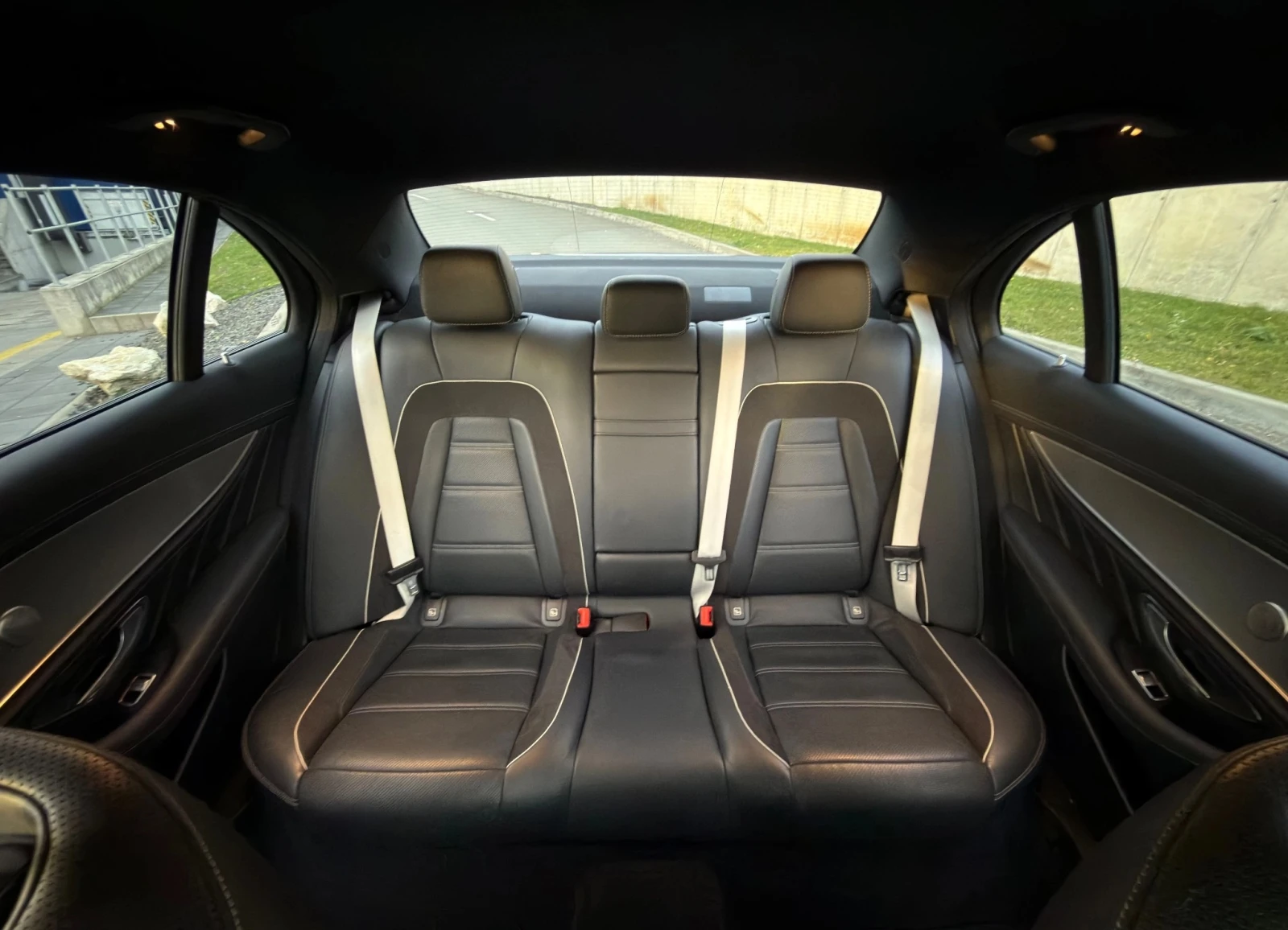 Mercedes-Benz E 63 AMG S 4Matic+  | Mobile.bg � ����������� 10