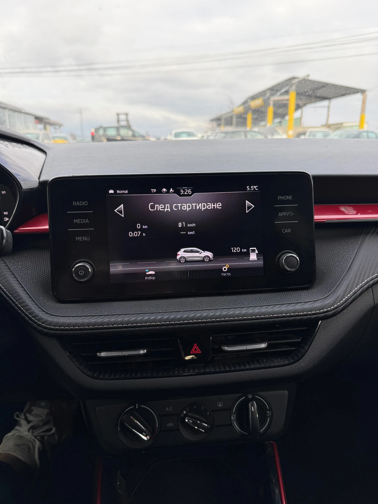 Skoda Fabia MONTE CARLO 110p.s.evro 6, снимка 8 - Автомобили и джипове - 53952252