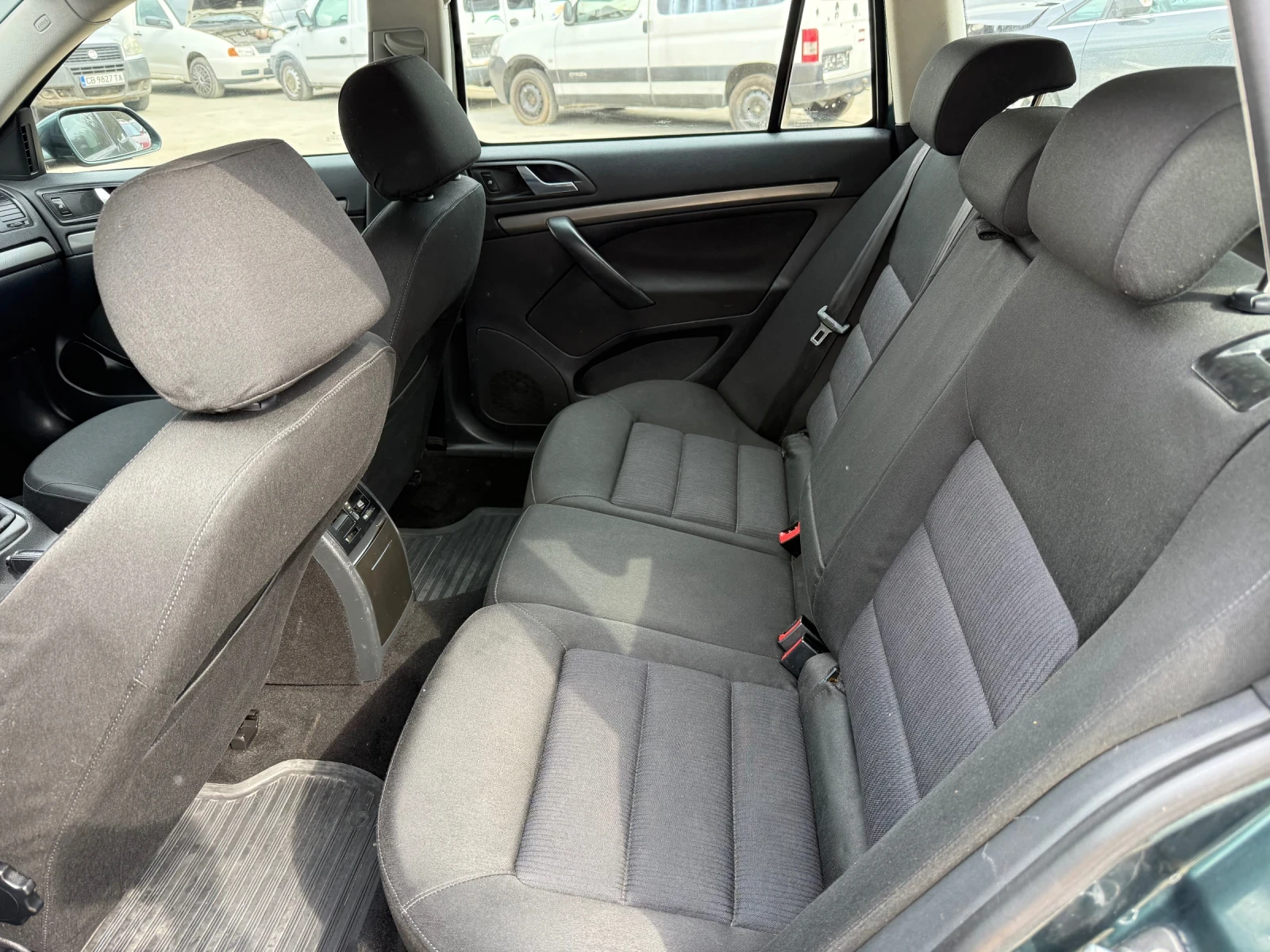 Skoda Octavia 1.9TDI 105�.�. | Mobile.bg � ����������� 13