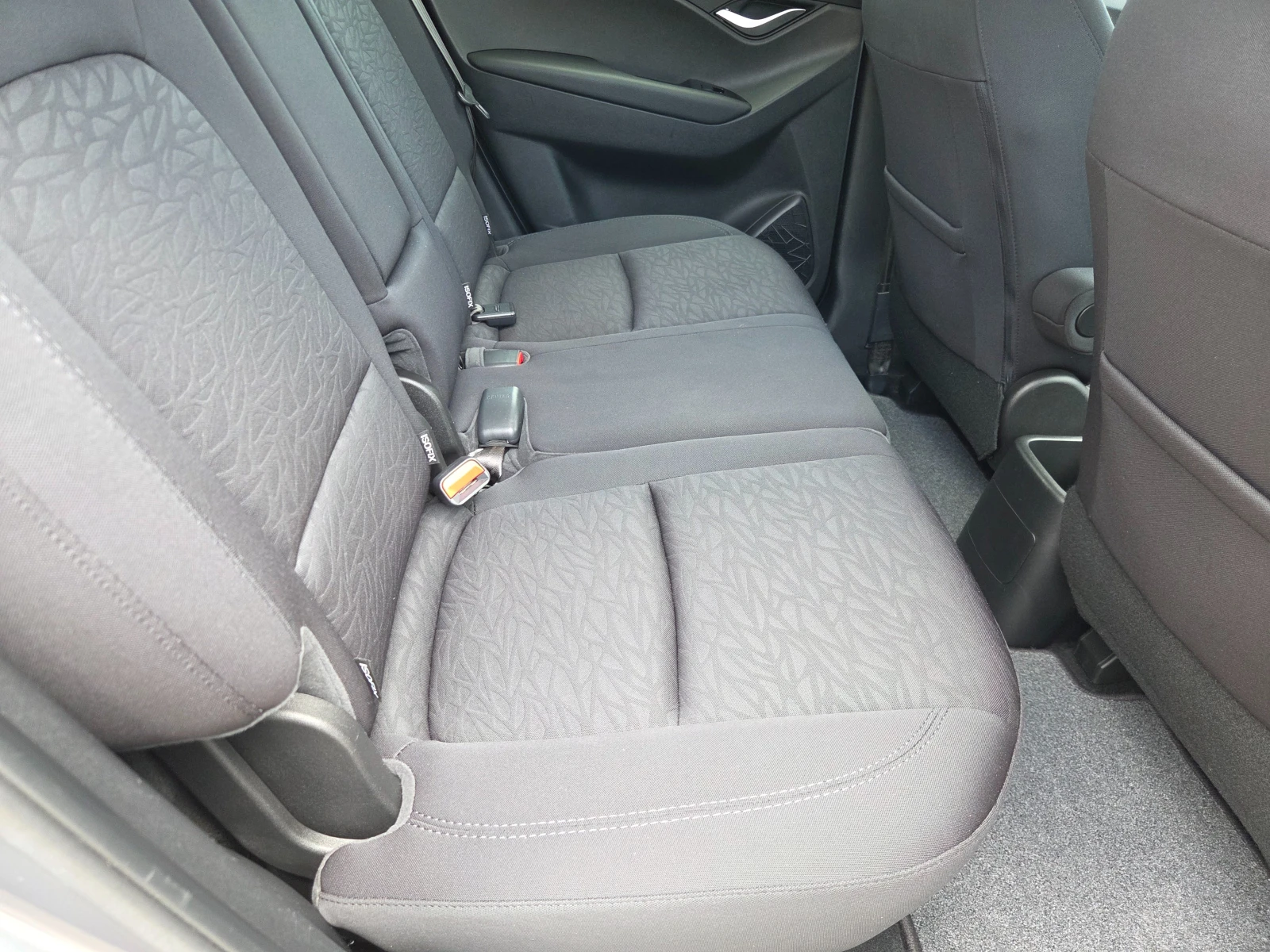 Hyundai Ix20 1.6i 125 k.c VERTEX Швейцария    , снимка 9 - Автомобили и джипове - 54595947