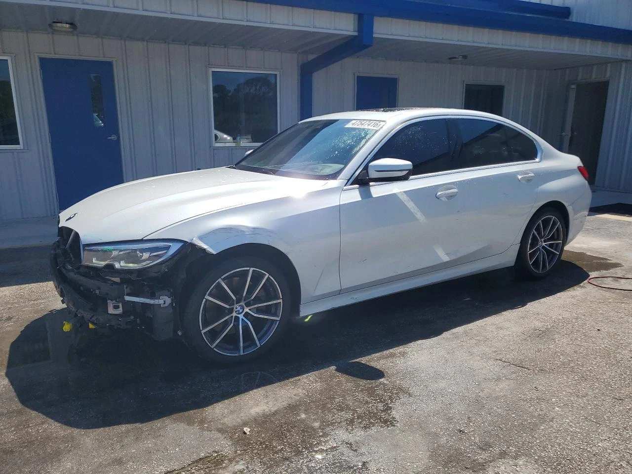 BMW 330 Xdrive * Нисък пробег * 