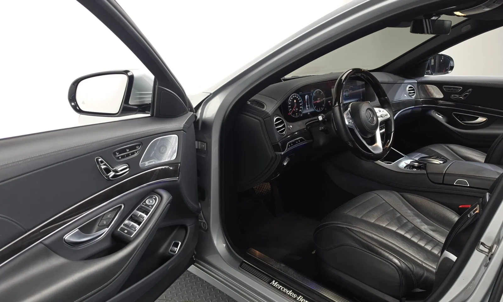 Mercedes-Benz S 400 LONG* 4MATIC* TV* МАСАЖИ* FULL* КРАЙНА ЦЕНА ДО БГ*, снимка 9 - Автомобили и джипове - 54969813