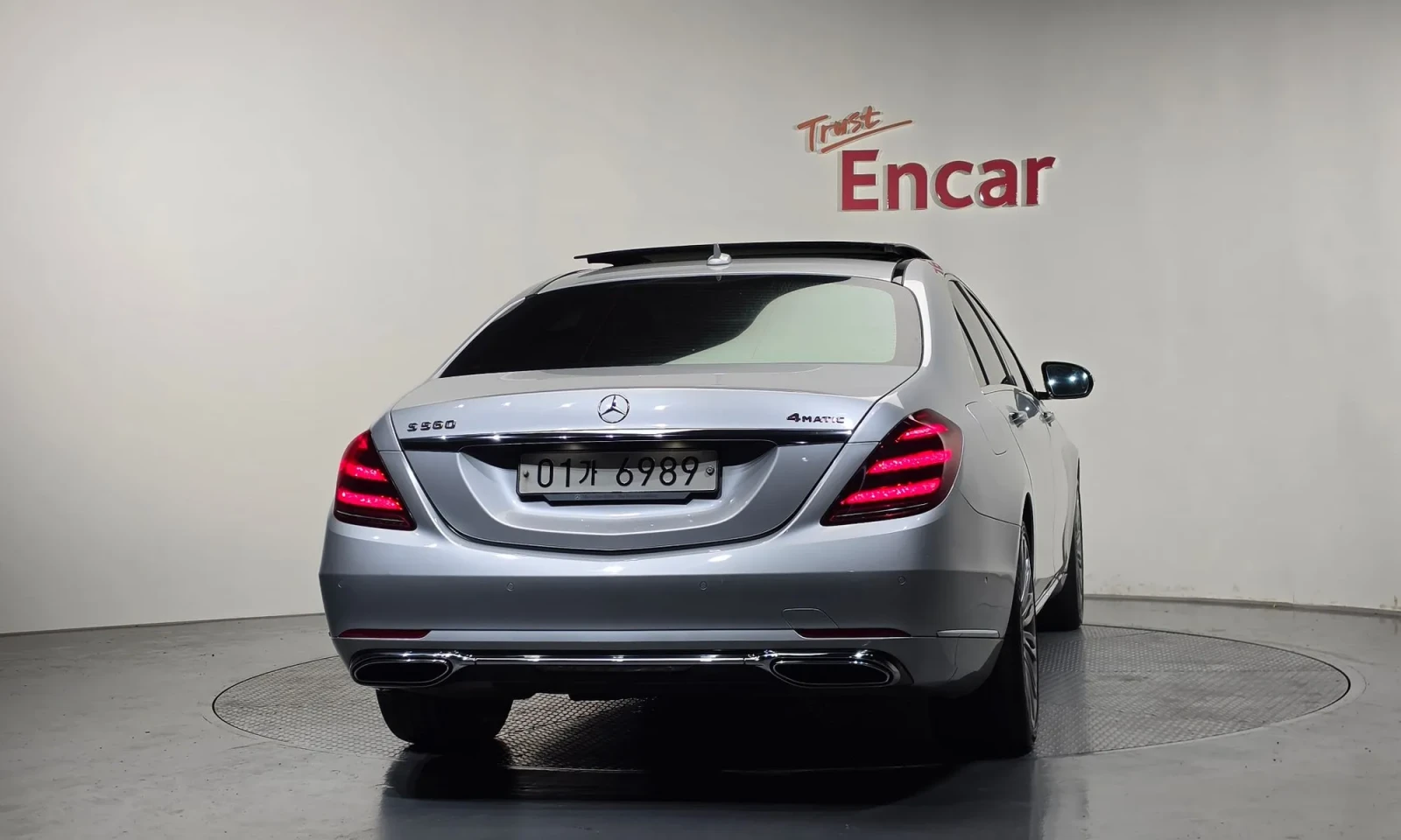 Mercedes-Benz S 400 LONG* 4MATIC* TV* МАСАЖИ* FULL* КРАЙНА ЦЕНА ДО БГ*, снимка 4 - Автомобили и джипове - 54969813