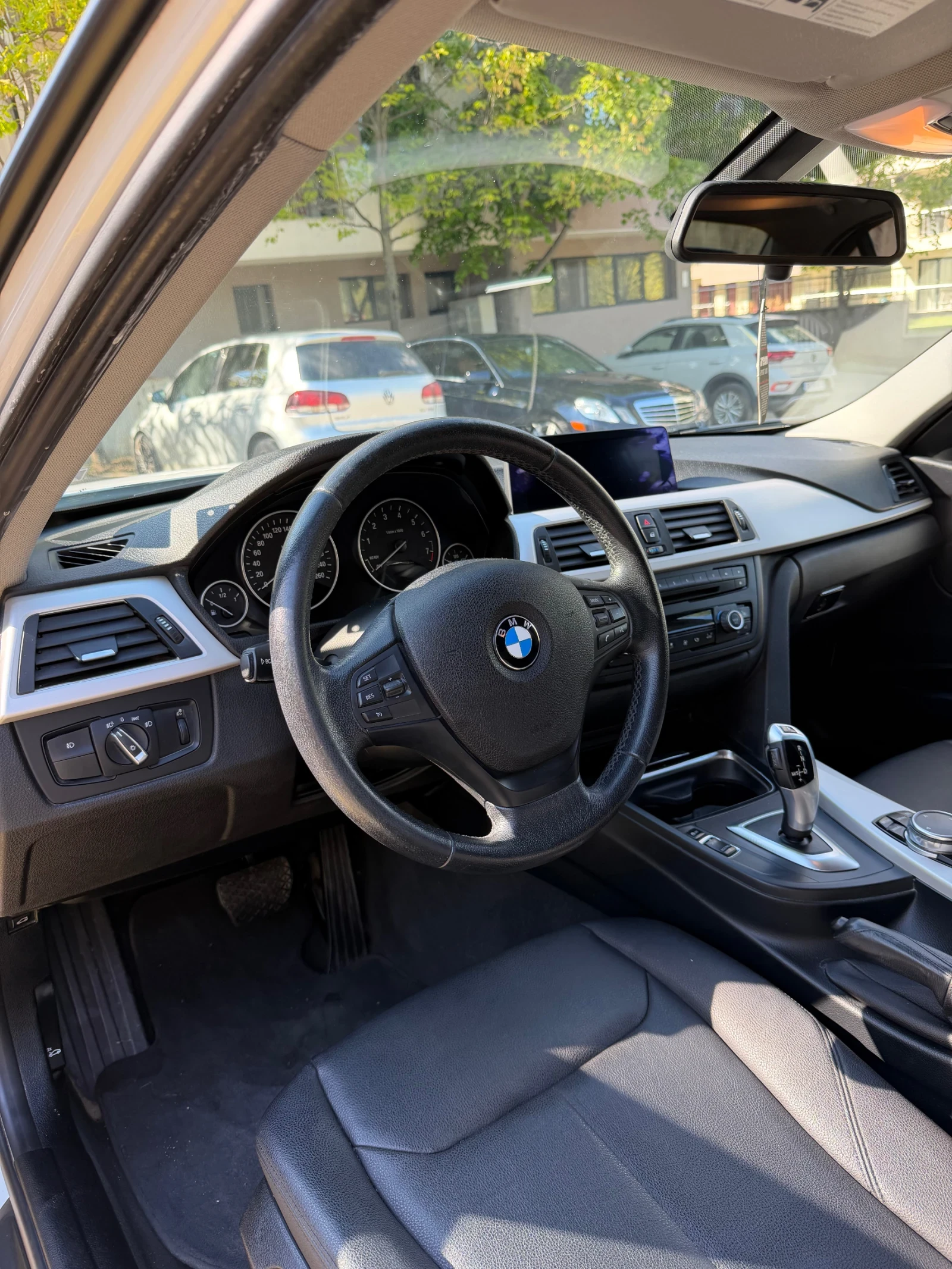 BMW 320, снимка 11 - Автомобили и джипове - 55072789