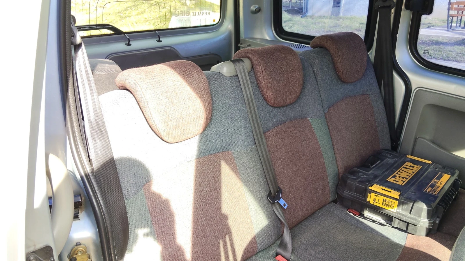 Renault Kangoo 1, 9 TD 4x4, снимка 5 - Автомобили и джипове - 55098414