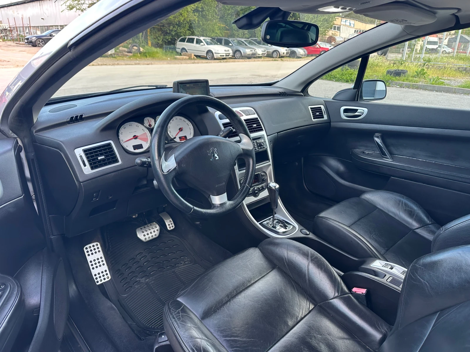 Peugeot 307 2.0i NAVI, снимка 9 - Автомобили и джипове - 55107296