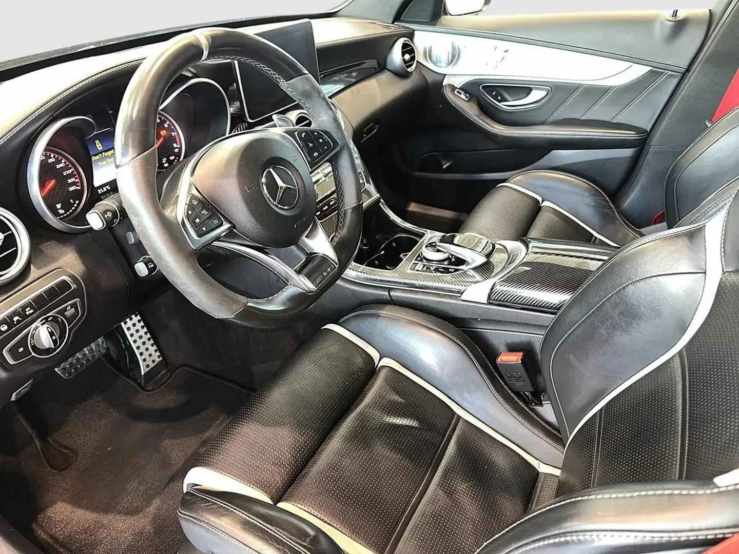 Mercedes-Benz C 63 AMG S ЦЕНА ДО БЪЛГАРИЯ АВТОКРЕДИТ, снимка 7 - Автомобили и джипове - 55584950