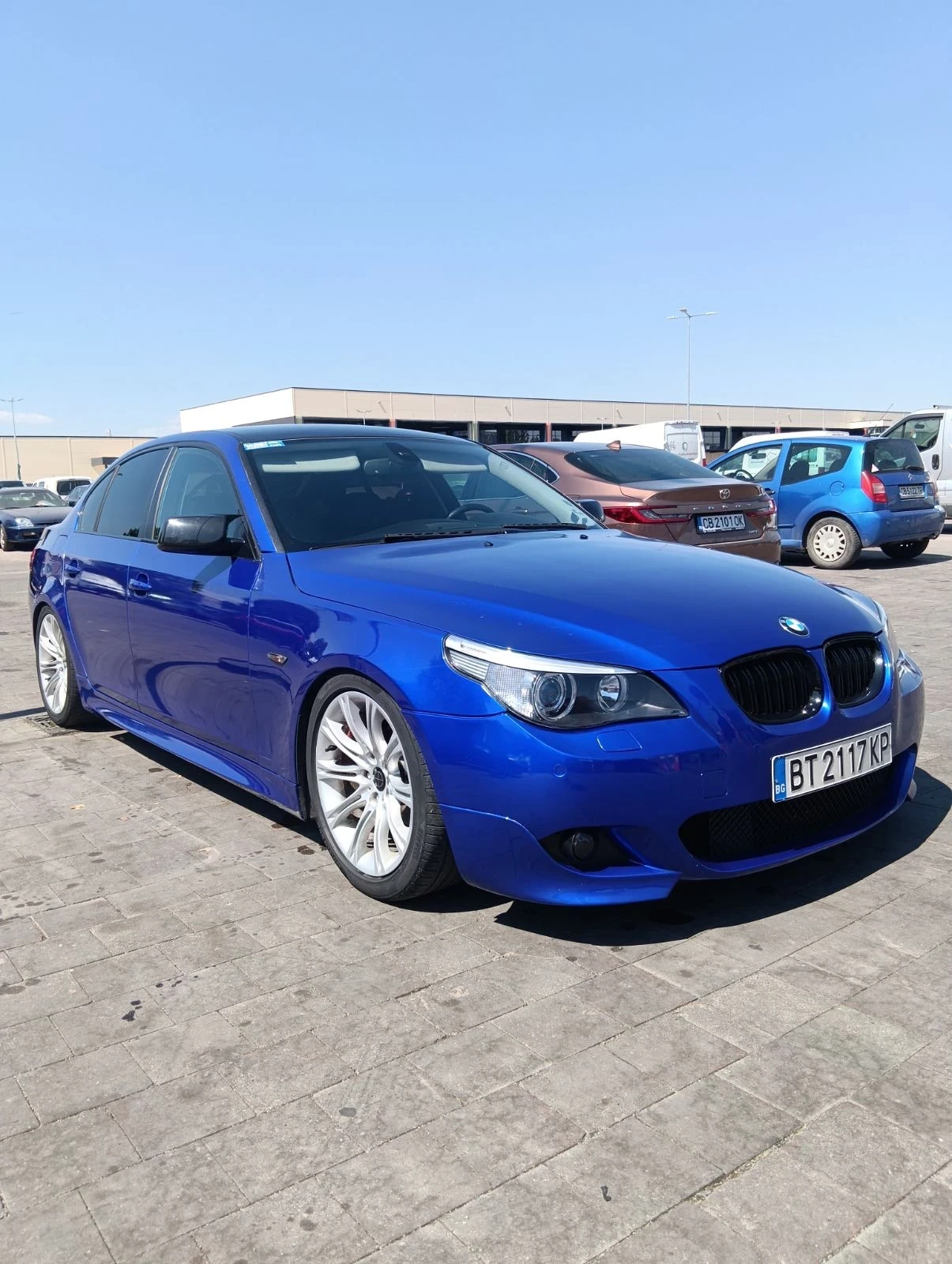BMW 525, снимка 2 - Автомобили и джипове - 55626802