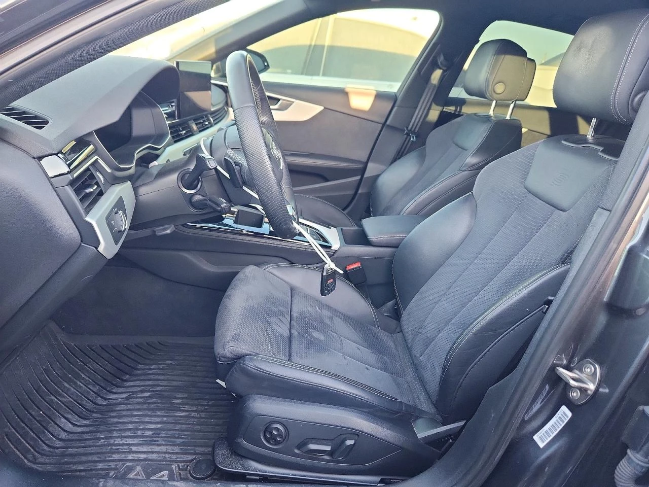 Audi A4 2.0l Premium Plus 45, снимка 7 - Автомобили и джипове - 55812647
