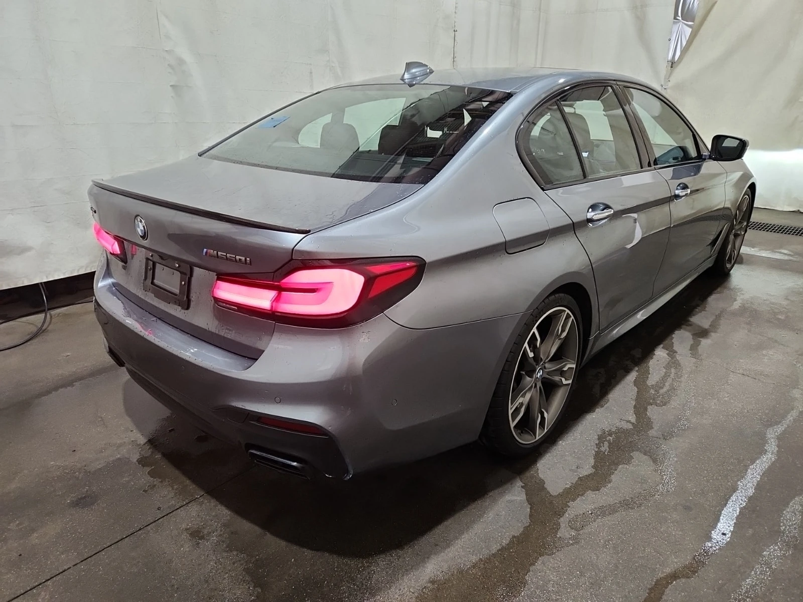 BMW 550 * M550I XDRIVE * Пълна история * От BMW * , снимка 3 - Автомобили и джипове - 55841549