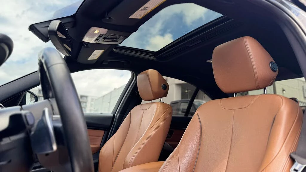 BMW 340 XDRIVE* МПАКЕТ* КОЖА* КАМЕРИ* ЗИМНИ ГУМИ* ПАНО, снимка 10 - Автомобили и джипове - 56222136