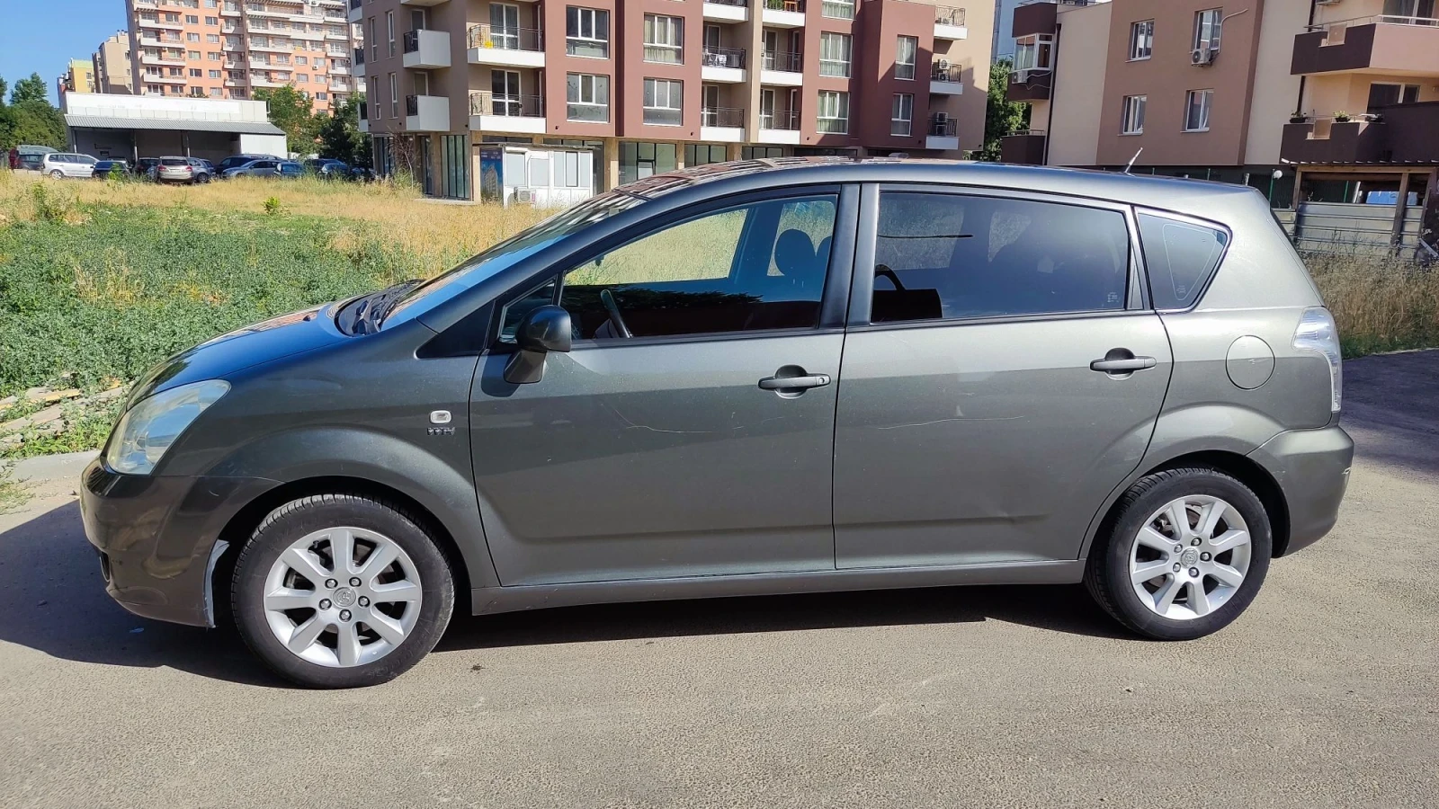 Toyota Corolla verso, снимка 6 - Автомобили и джипове - 56539022