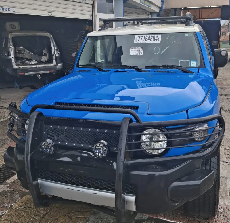 Toyota Fj cruiser, снимка 15 - Автомобили и джипове - 52324952