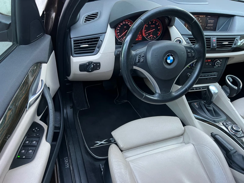 BMW X1 3.0i XENON/NAVI/258кс/XDRIVE/KOJA/UNIKAT, снимка 9 - Автомобили и джипове - 48043646