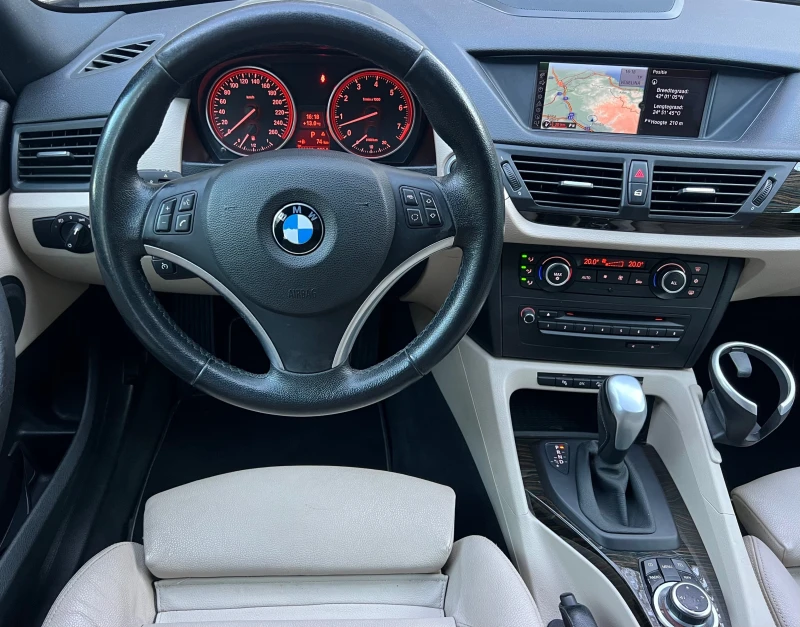 BMW X1 3.0i XENON/NAVI/258кс/XDRIVE/KOJA/UNIKAT, снимка 16 - Автомобили и джипове - 48043646