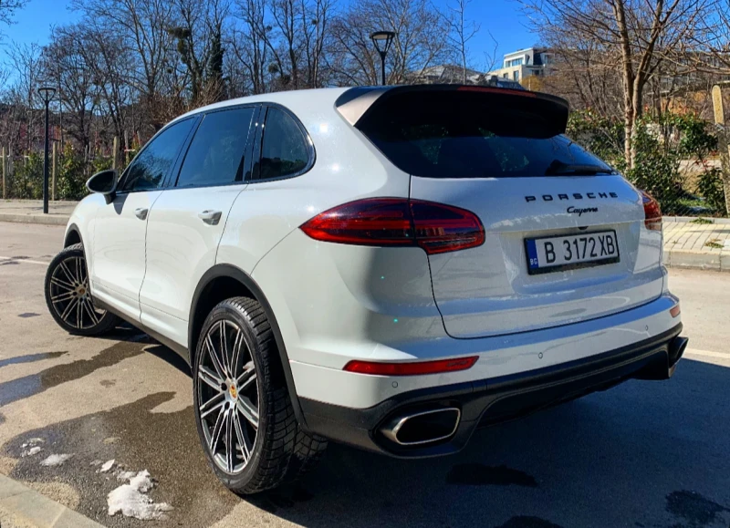 Porsche Cayenne 77.000km Обдухване Пружини Facelift, снимка 3 - Автомобили и джипове - 49263702