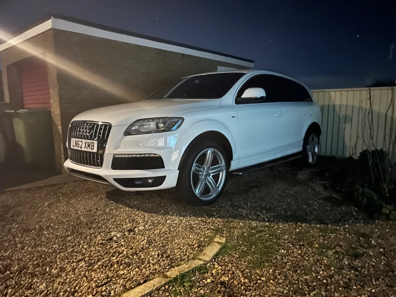 Audi Q7, снимка 4 - Автомобили и джипове - 49508098