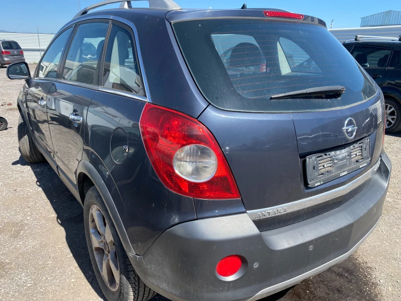 Opel Antara 2.0CDTI 4x4 Cosmo, снимка 3 - Автомобили и джипове - 50081700