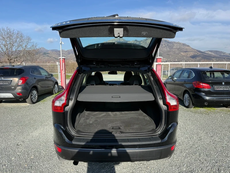 Volvo XC60 (KATO НОВА), снимка 13 - Автомобили и джипове - 52804142