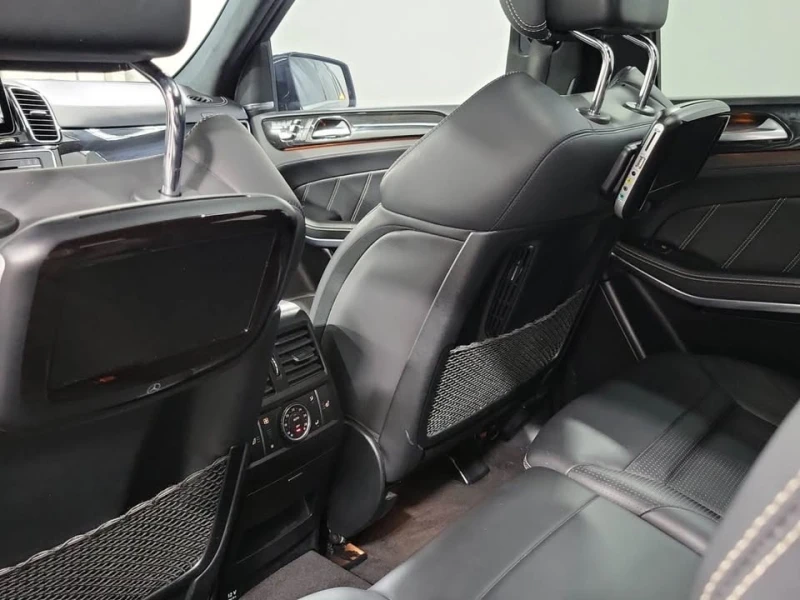 Mercedes-Benz GLS 63 AMG FULL MAX * * CARFAX * * АВТОКРЕДИТ * * , снимка 15 - Автомобили и джипове - 52989495