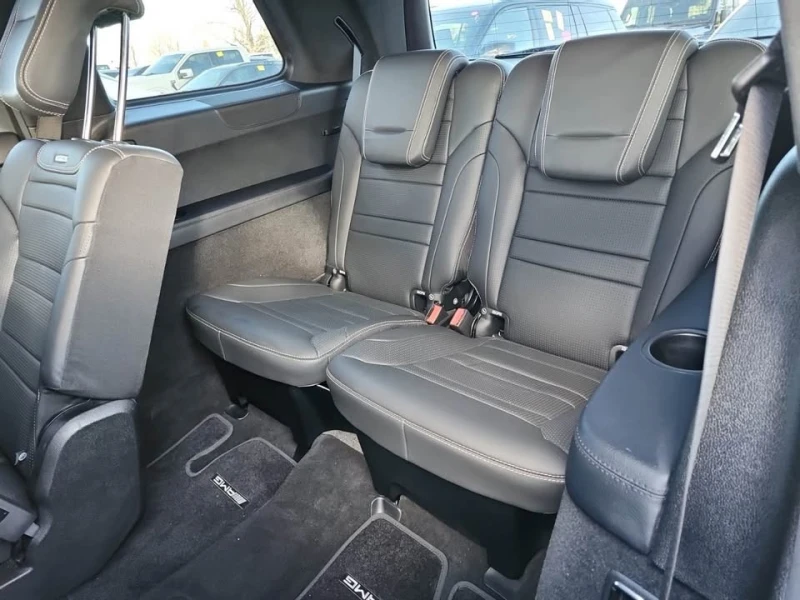 Mercedes-Benz GLS 63 AMG FULL MAX * * CARFAX * * АВТОКРЕДИТ * * , снимка 17 - Автомобили и джипове - 52989495
