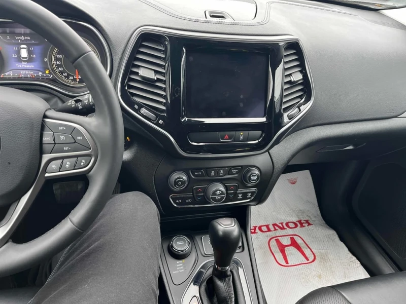 Jeep Cherokee / Limited / 4WD / ПОДГРЕВИ / CARFAX /  , снимка 9 - Автомобили и джипове - 53340501