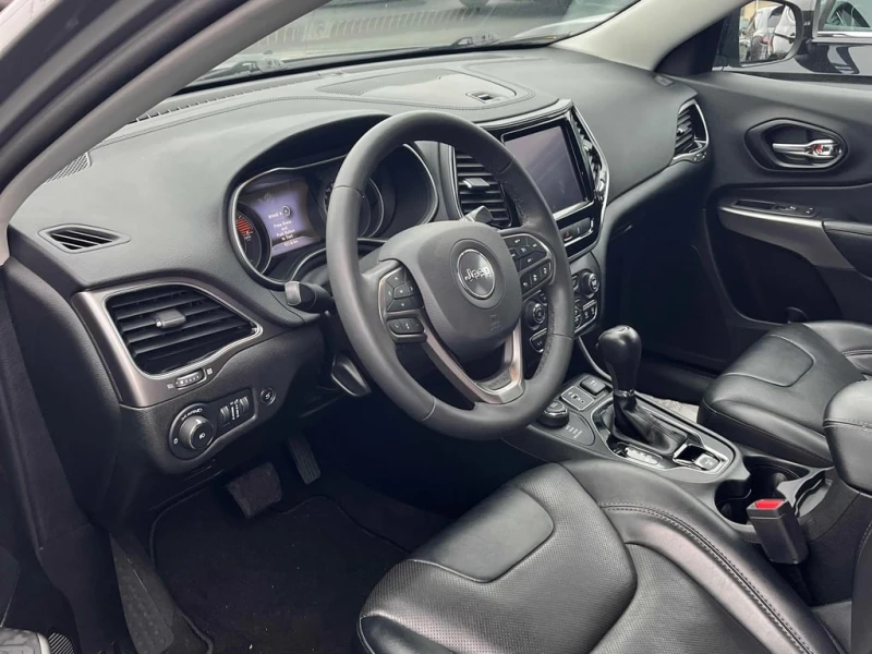 Jeep Cherokee / Limited / 4WD / ПОДГРЕВИ / CARFAX /  , снимка 5 - Автомобили и джипове - 53340501