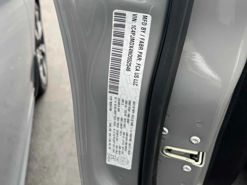 Jeep Cherokee / Limited / 4WD / ПОДГРЕВИ / CARFAX /  , снимка 11 - Автомобили и джипове - 53340501