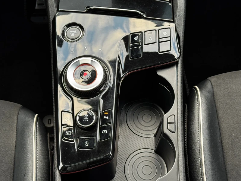 Kia Sportage 1.6 CRDI GT-Line 4x4, снимка 10 - Автомобили и джипове - 53462168