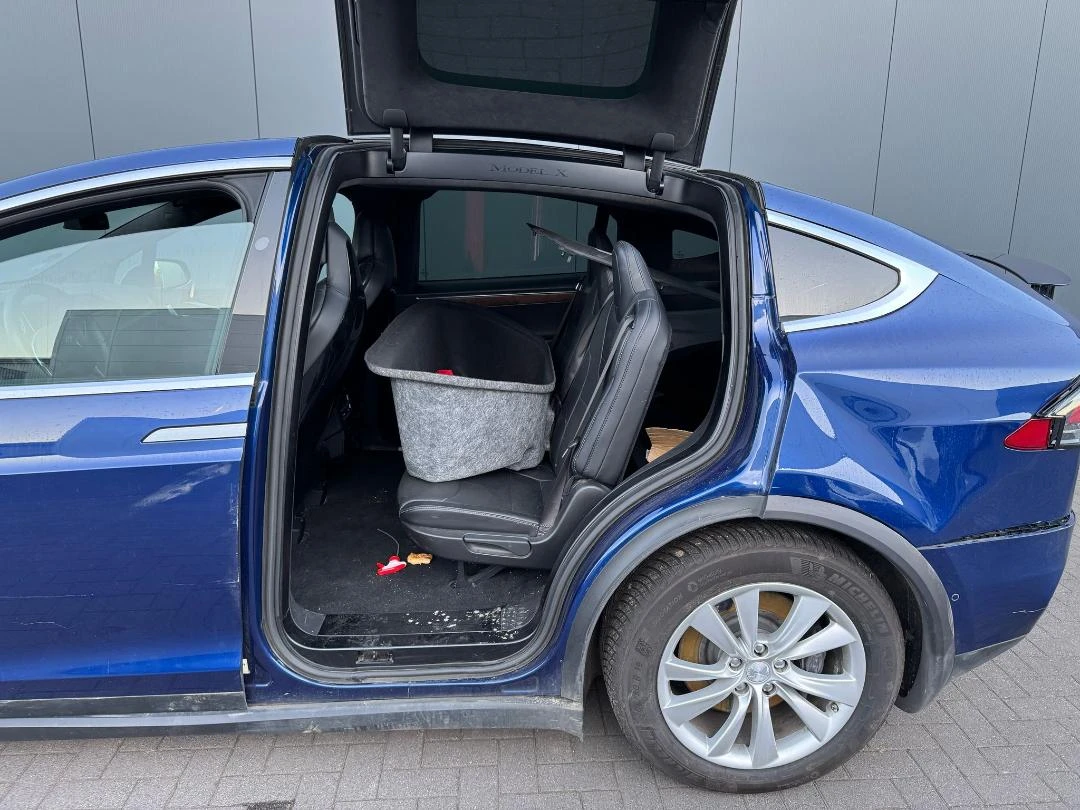 Tesla Model X X90D  | Mobile.bg   12