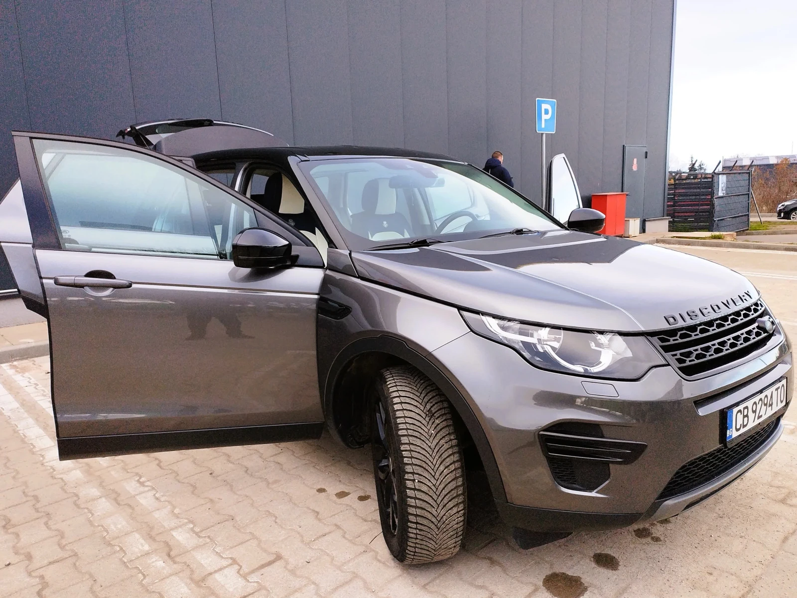 Land Rover Discovery Sport 2.0D -Limited Edition  - изображение 4