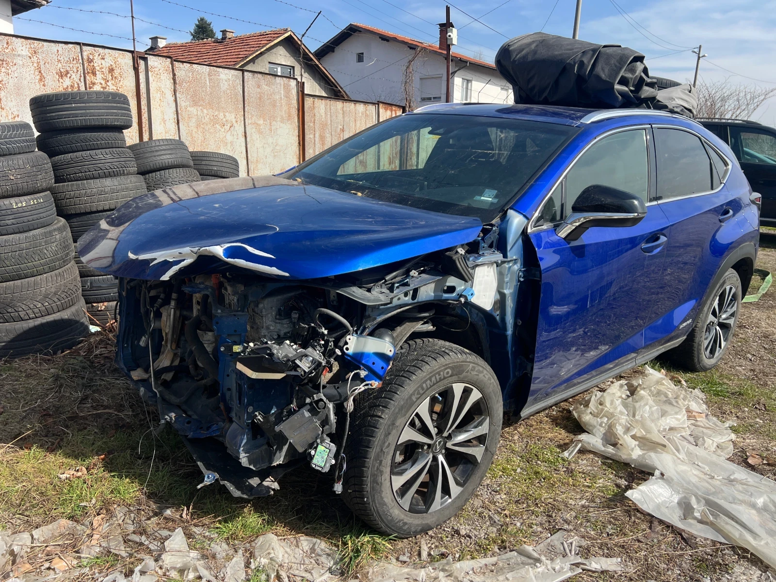 Lexus NX 300h F-sport   - изображение 2