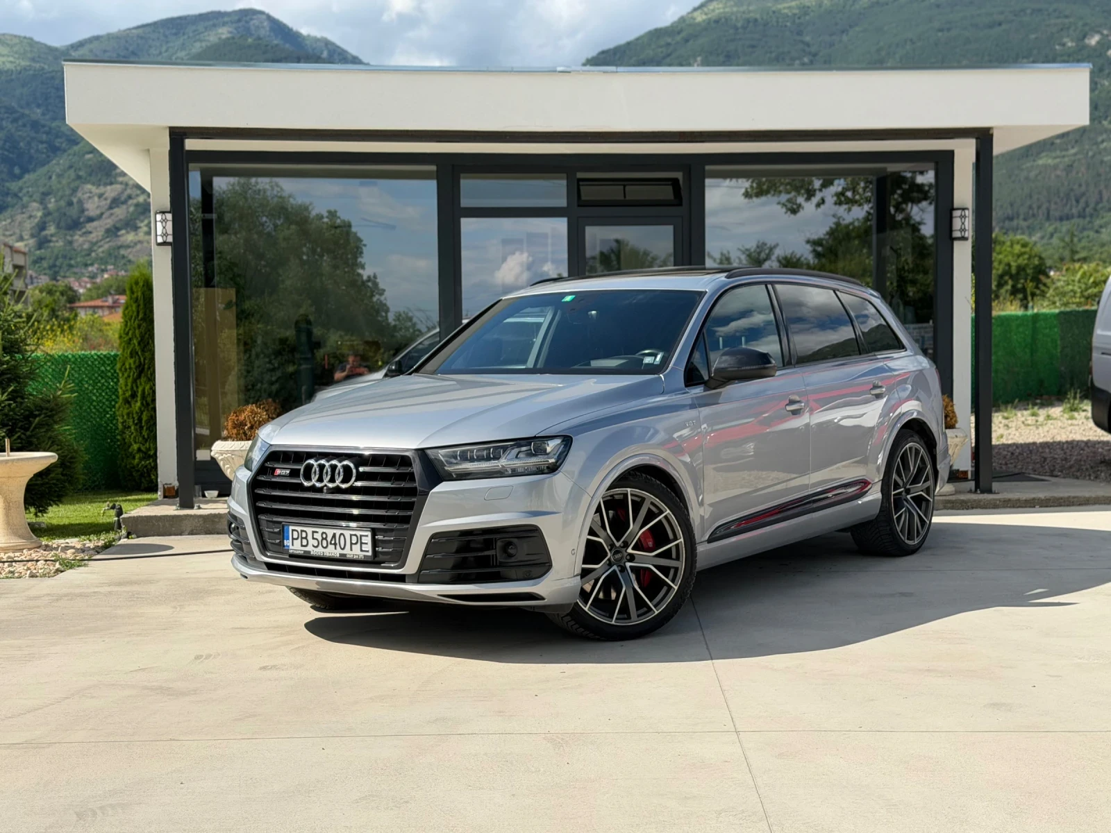 Audi SQ7 4.0/Matrix/Carbon/Exclusive/6+ 1