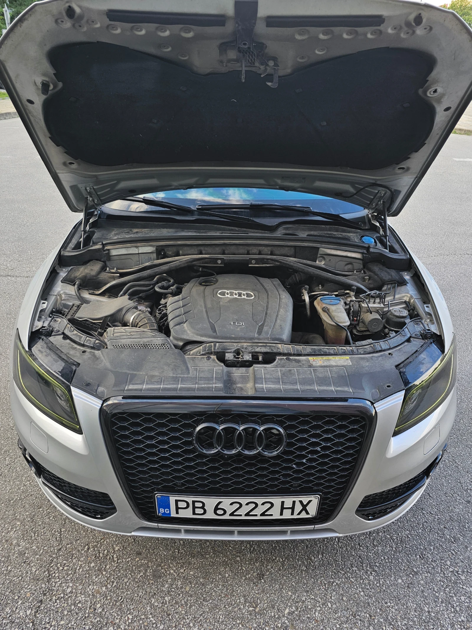 Audi Q5 2.0 TDI, снимка 5 - Автомобили и джипове - 54829598