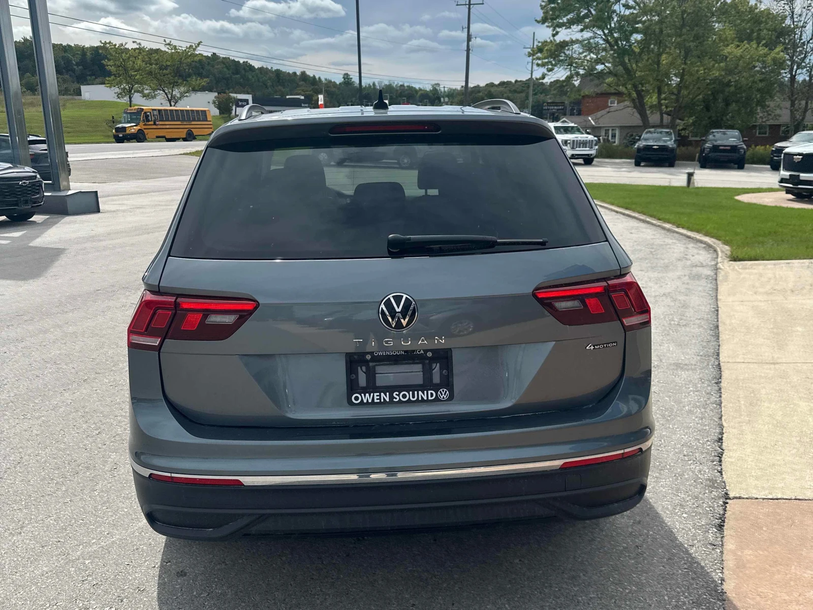 VW Tiguan * Comfortline * CARFAX * , снимка 4 - Автомобили и джипове - 56030358