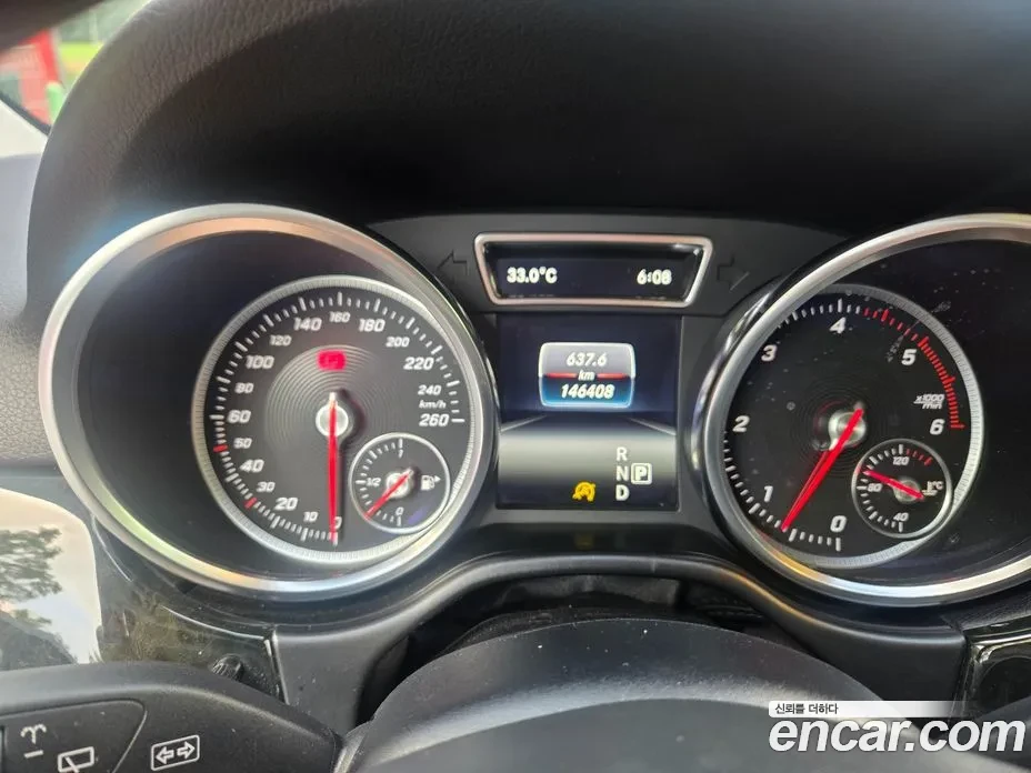 Mercedes-Benz GLE 350d | 4MATIC, снимка 6 - Автомобили и джипове - 56059950